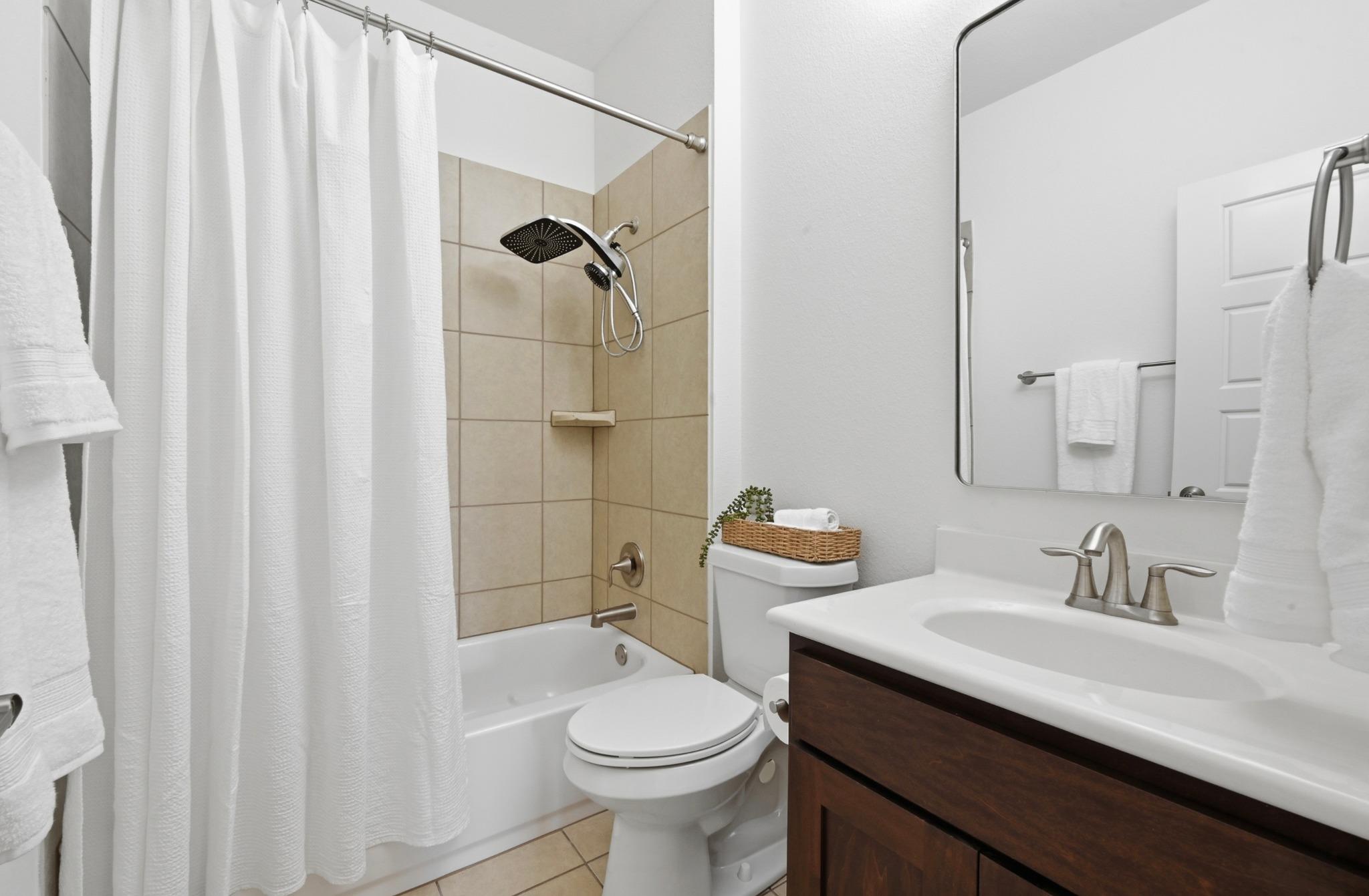 2633 Witsome Loop Austin TX 78741