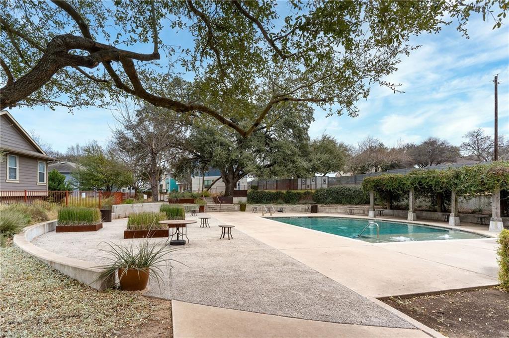 2633 Witsome Loop Austin TX 78741