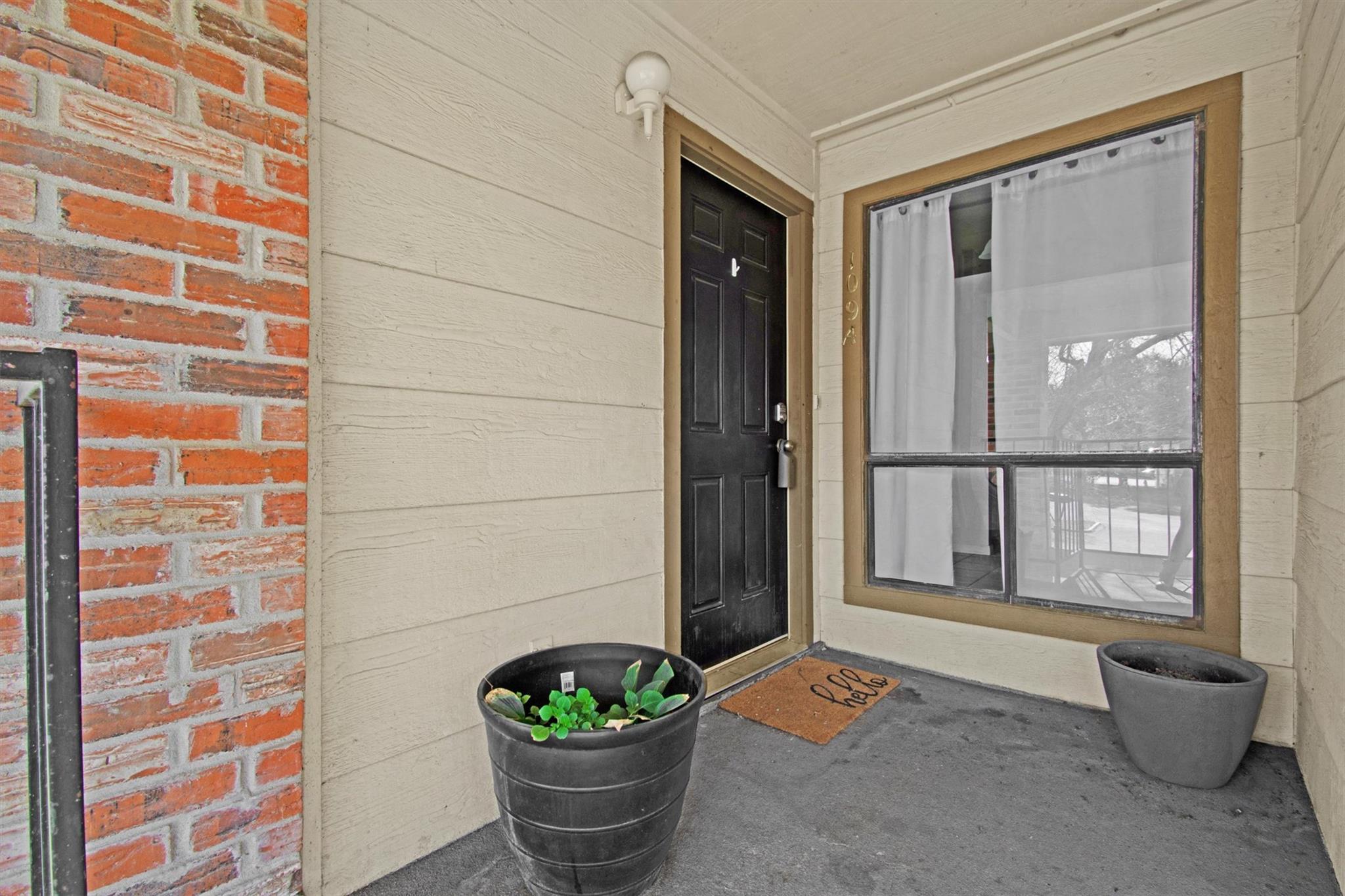 1705 Crossing Place Austin TX 78741
