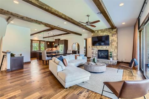 2217 Seabiscuit Cove Spicewood TX 78669