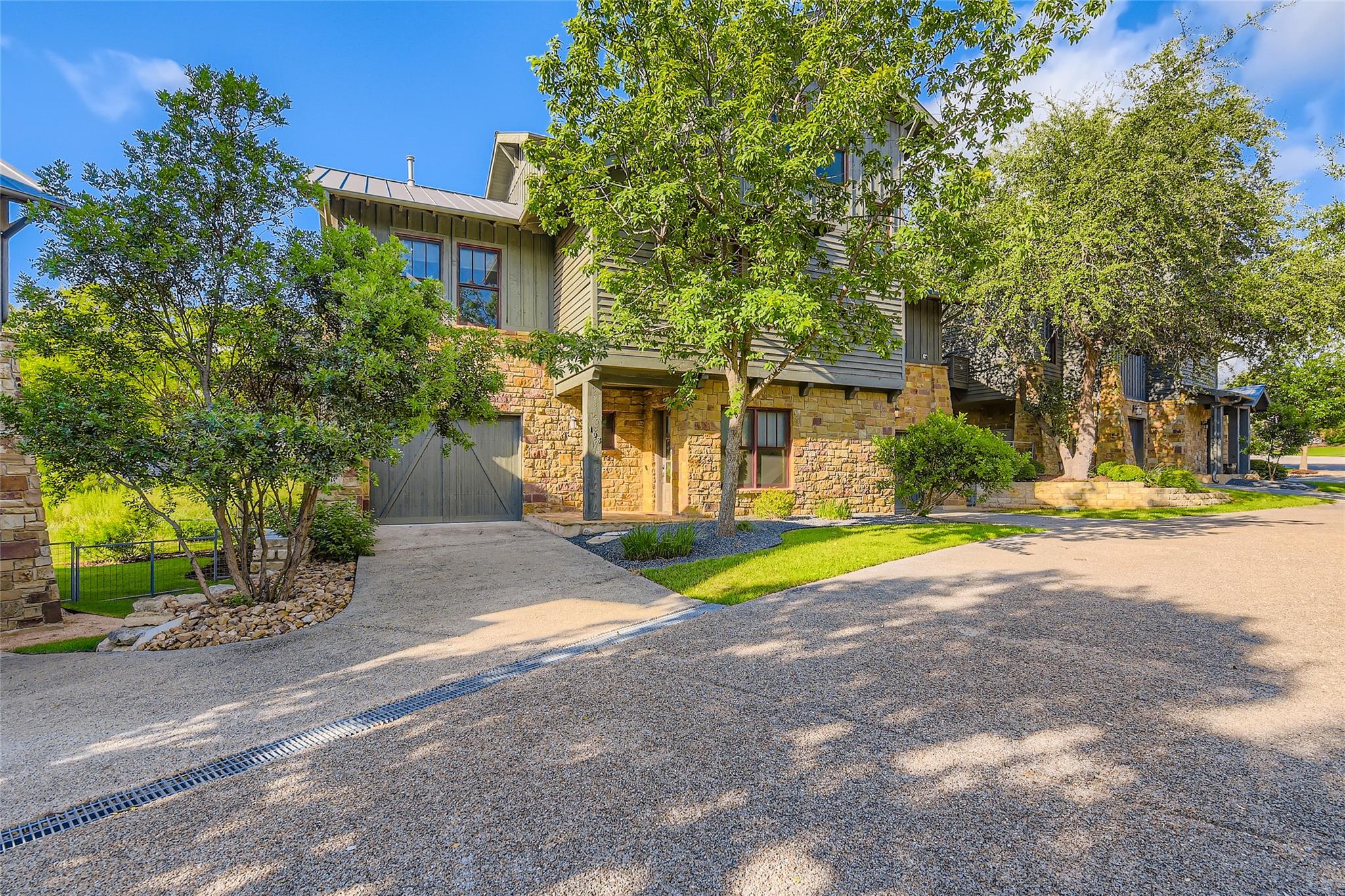 2217 Seabiscuit Cove Spicewood TX 78669