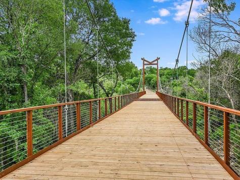 4004 Diligence Drive Austin TX 78731