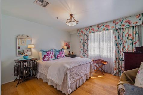 40 N Interstate 35 Highway N Austin TX 78701