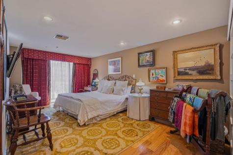 40 N Interstate 35 Highway N Austin TX 78701