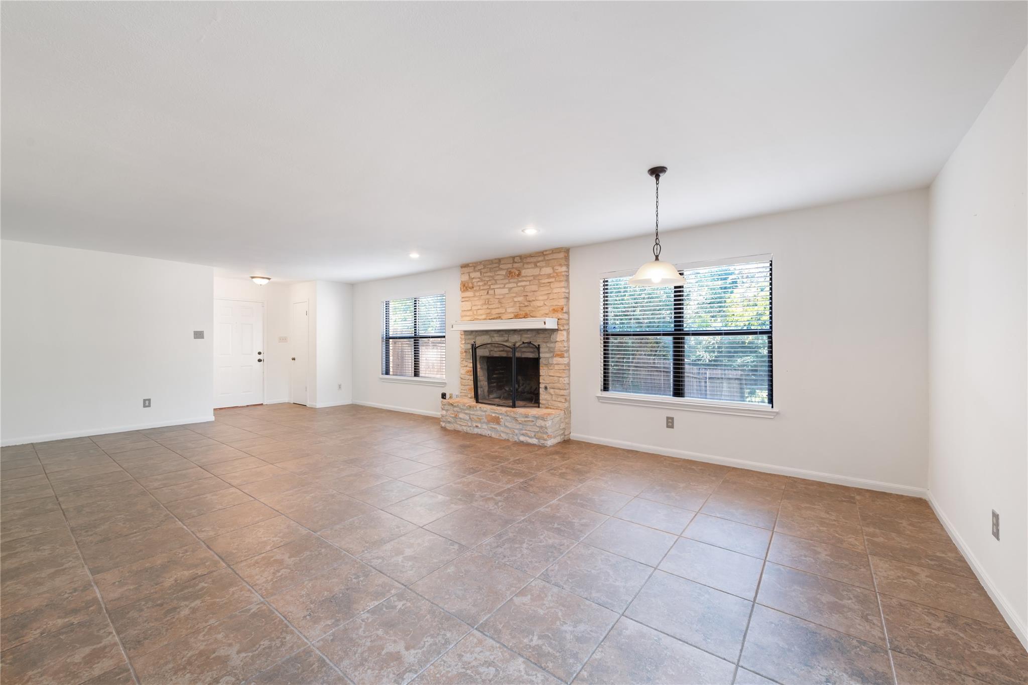 1504 Aquifer Cove Austin TX 78746