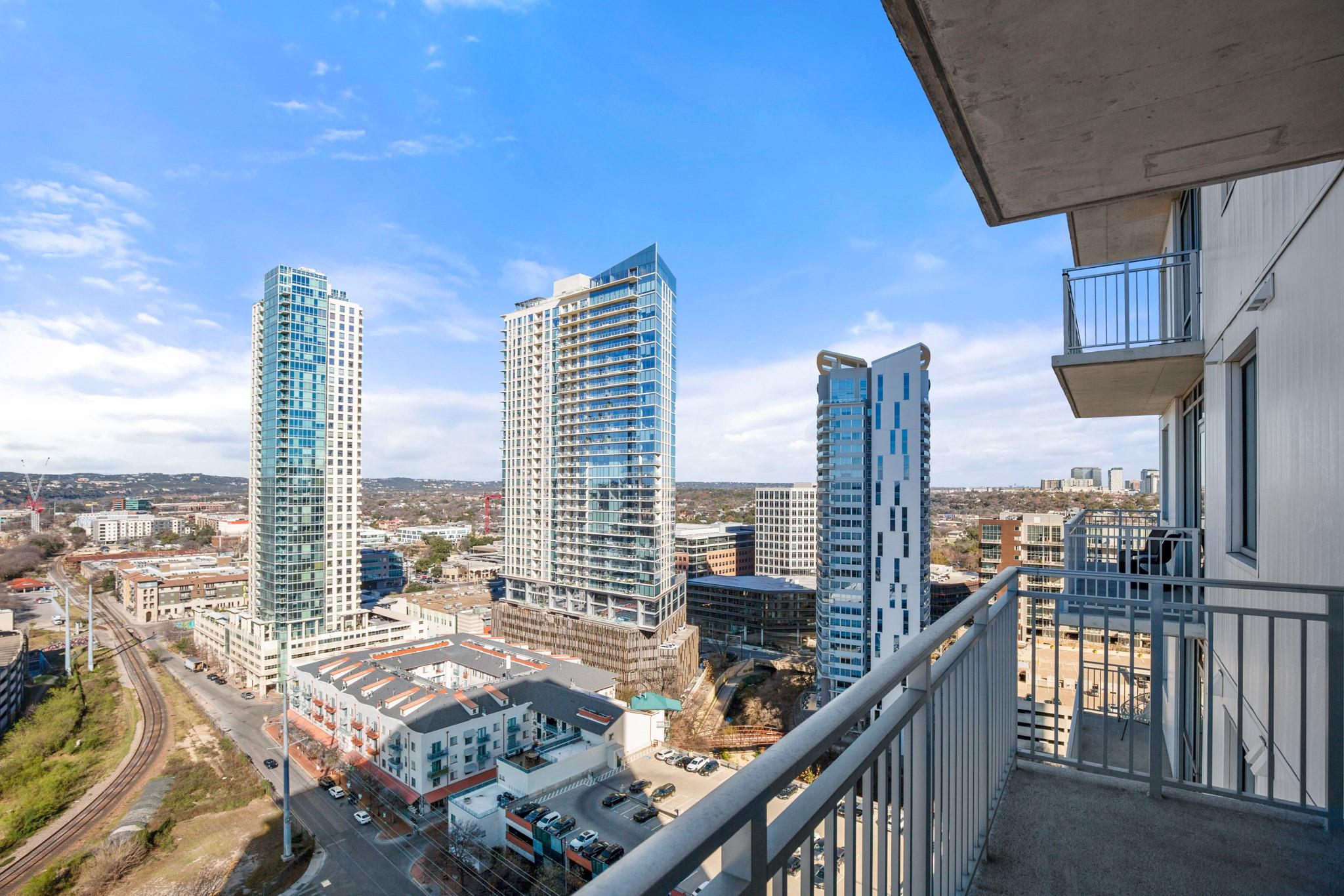 222 West Avenue Austin TX 78701