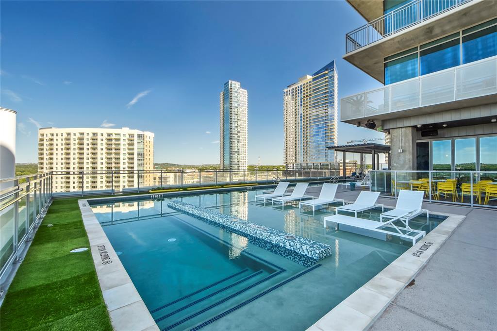 222 West Avenue Austin TX 78701