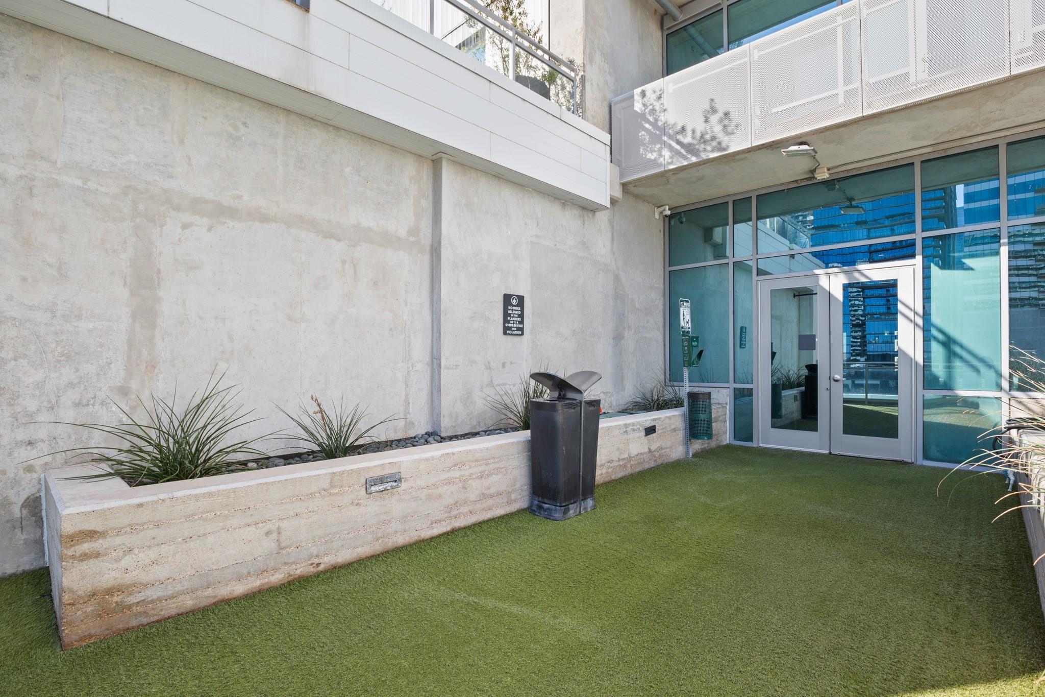 222 West Avenue Austin TX 78701