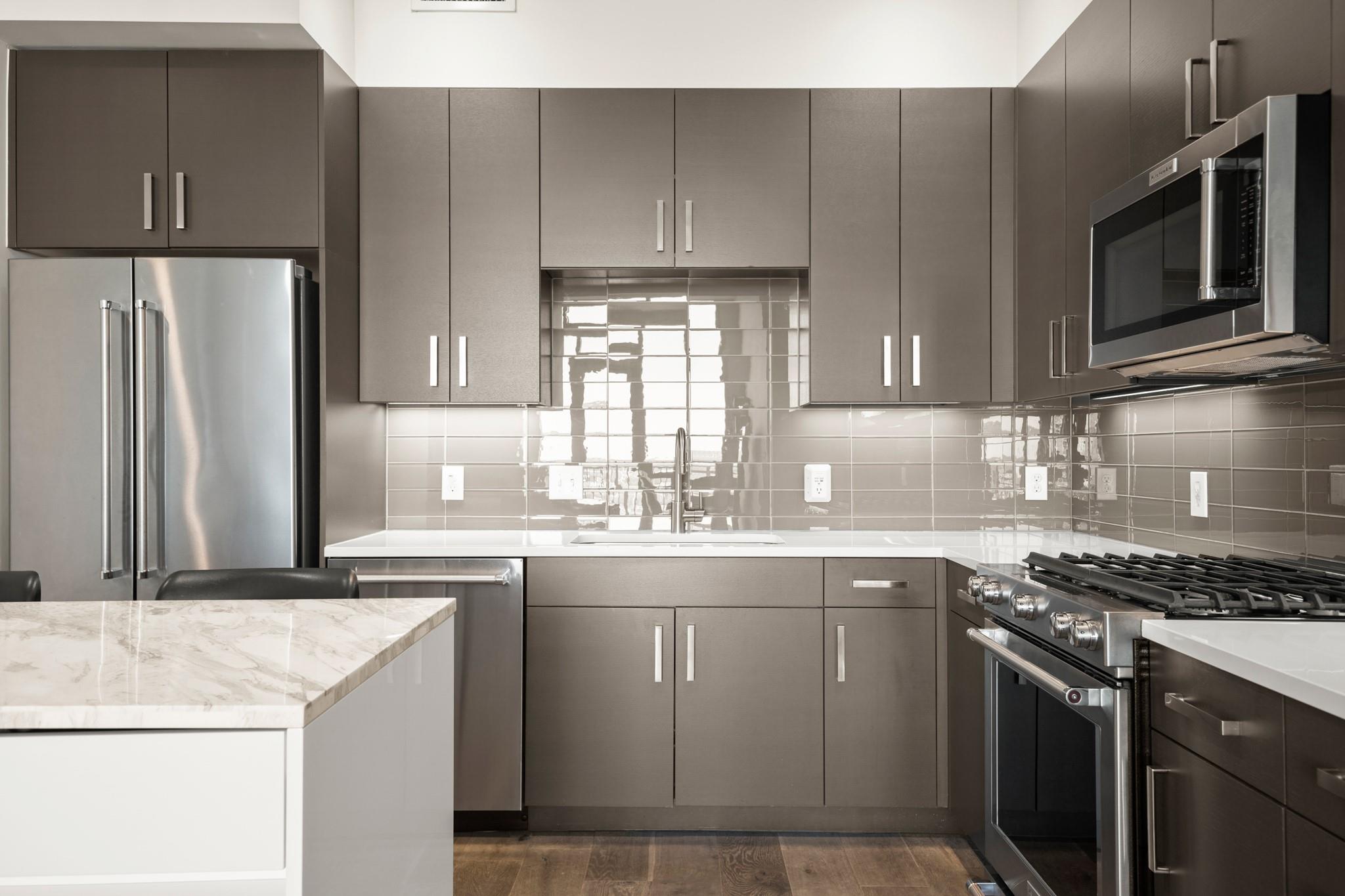 222 West Avenue Austin TX 78701