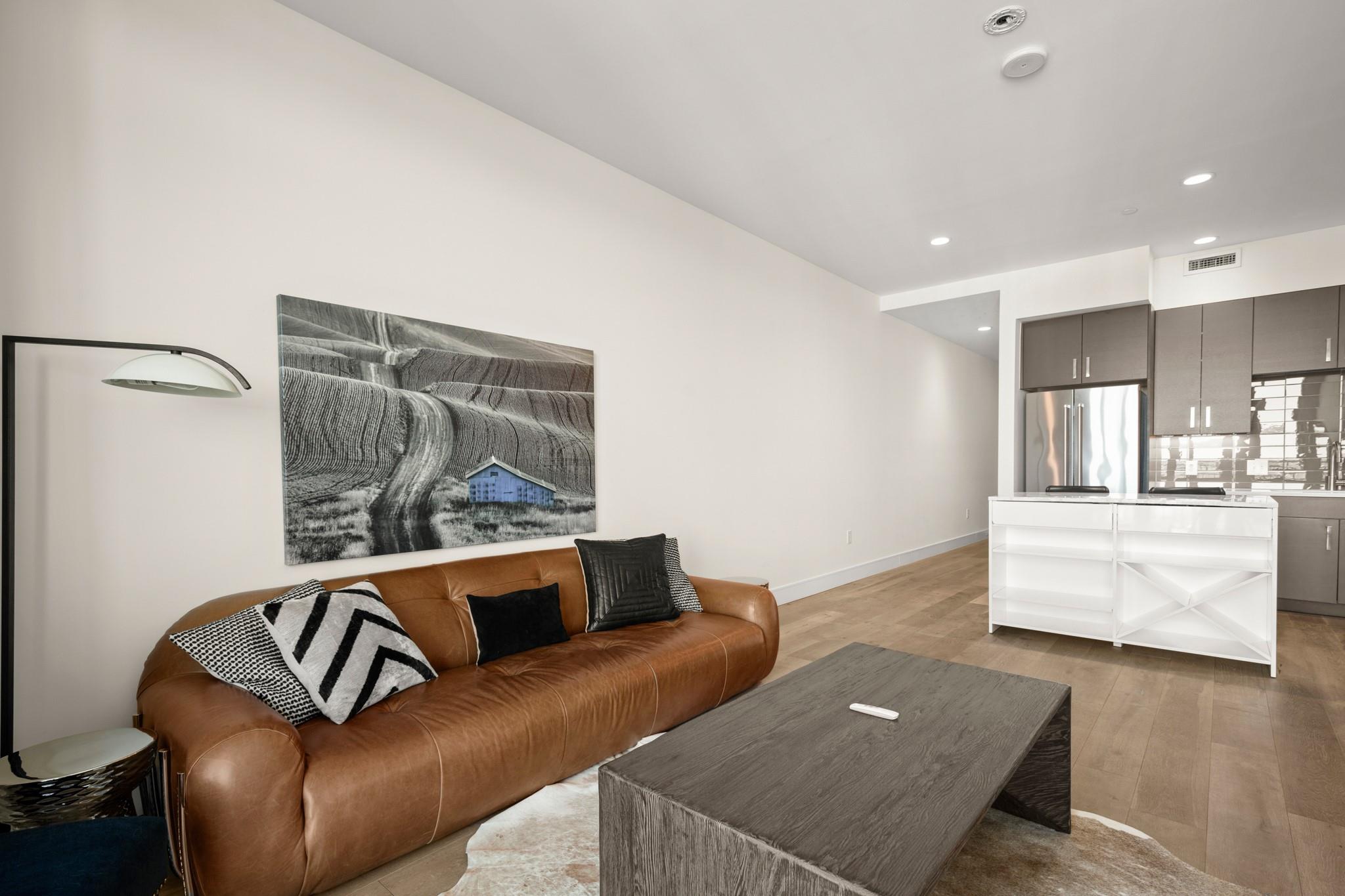 222 West Avenue Austin TX 78701