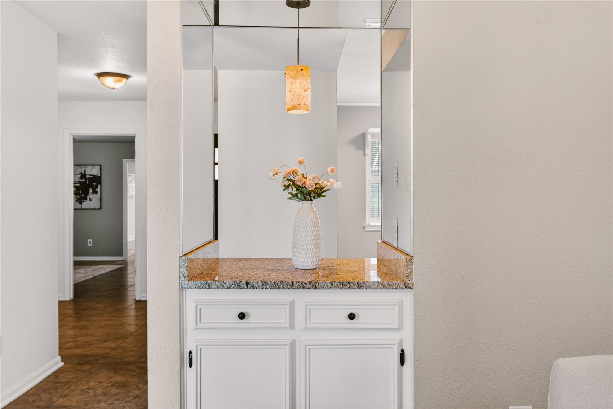11121 Pinehurst Drive Austin TX 78747