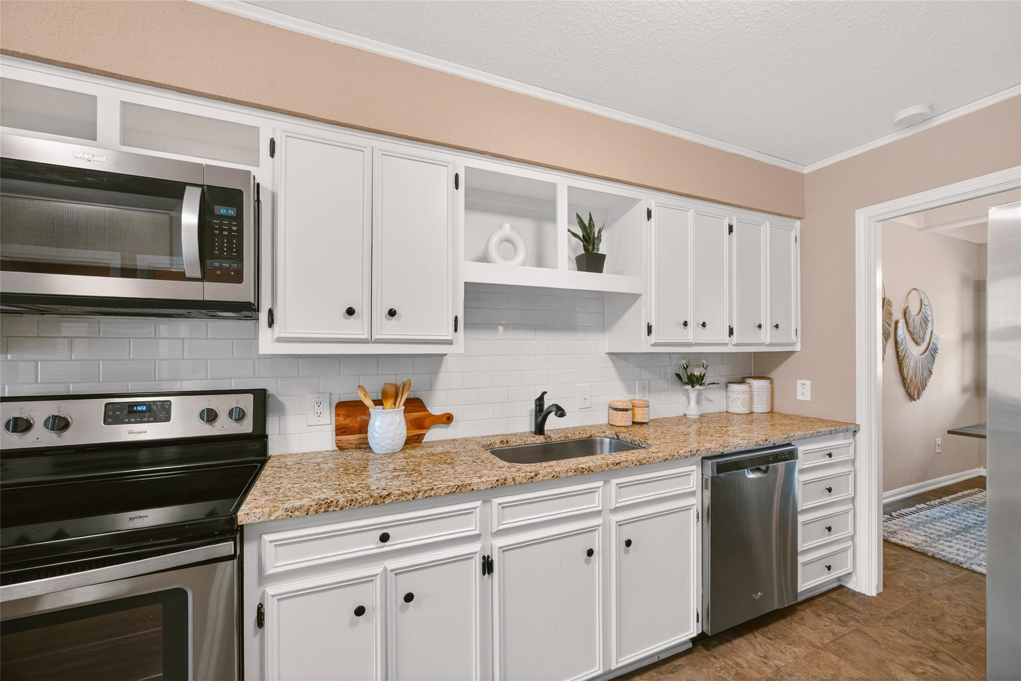 11121 Pinehurst Drive Austin TX 78747