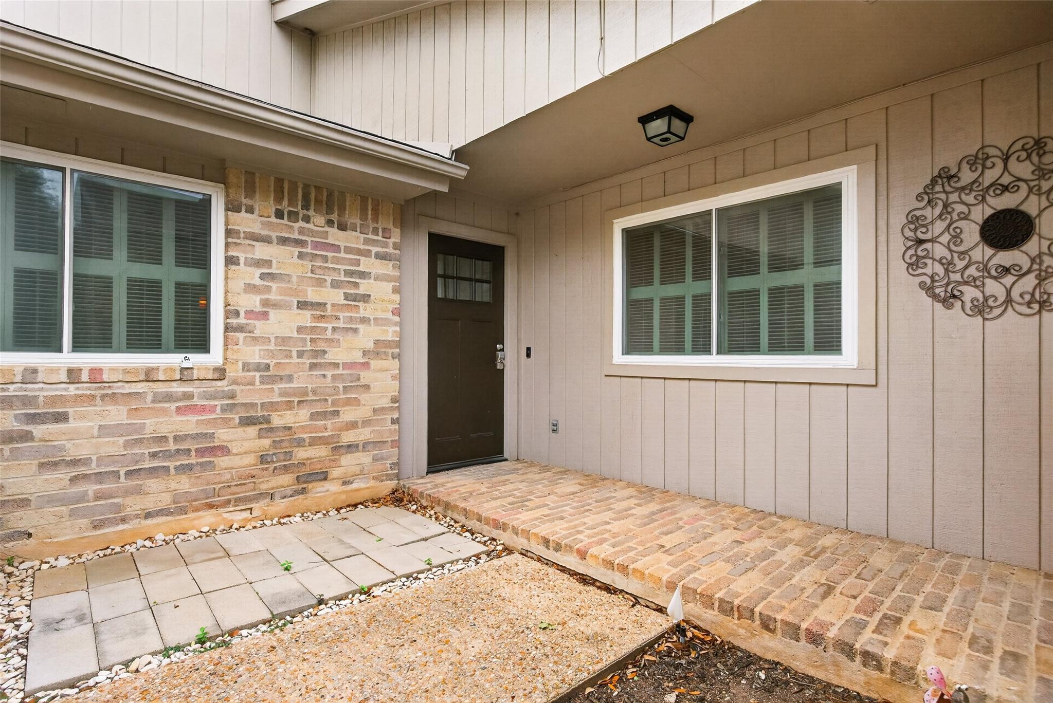 11121 Pinehurst Drive Austin TX 78747
