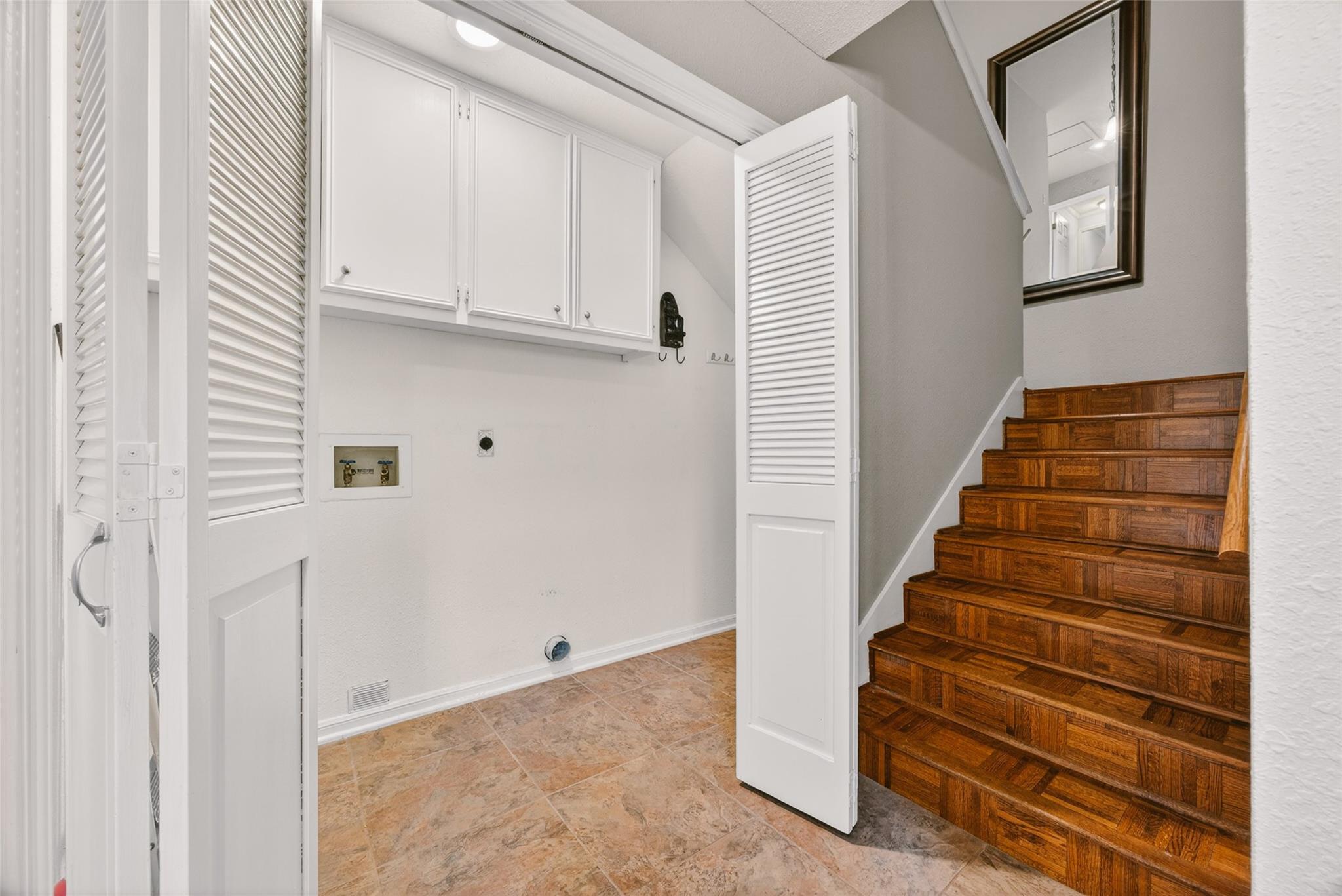 11121 Pinehurst Drive Austin TX 78747