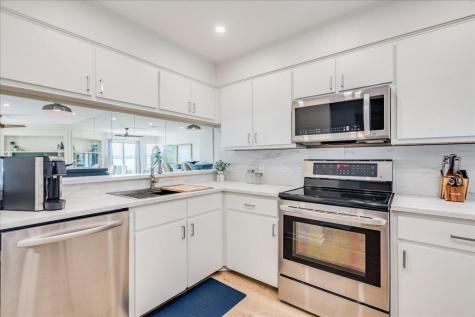 101 Island Drive Horseshoe Bay TX 78657