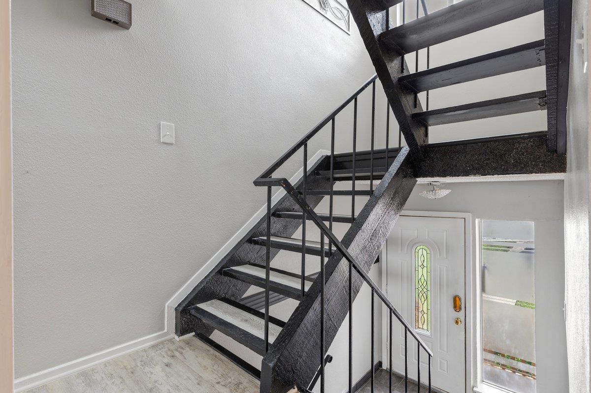 6405 Chimney Creek Circle Austin TX 78723