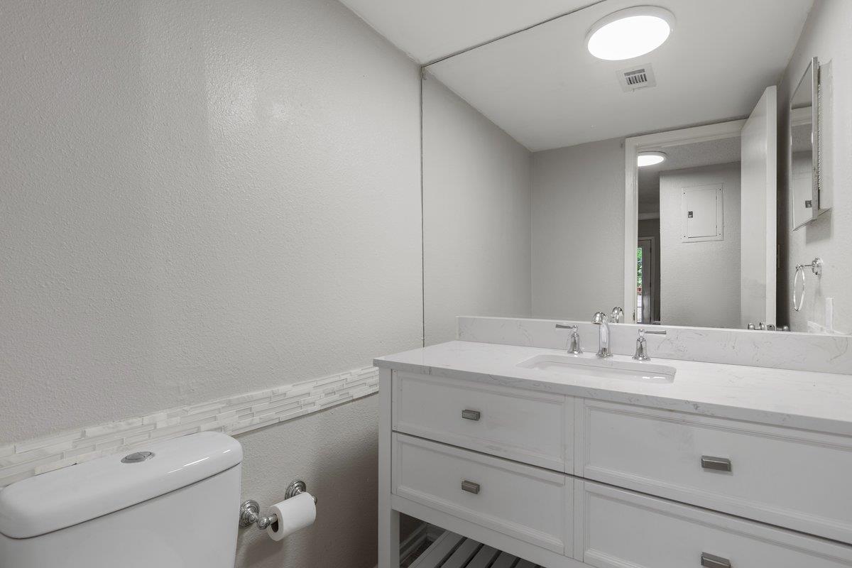 6405 Chimney Creek Circle Austin TX 78723