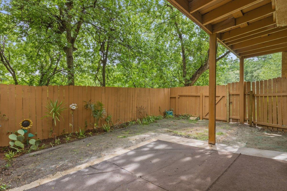 6405 Chimney Creek Circle Austin TX 78723