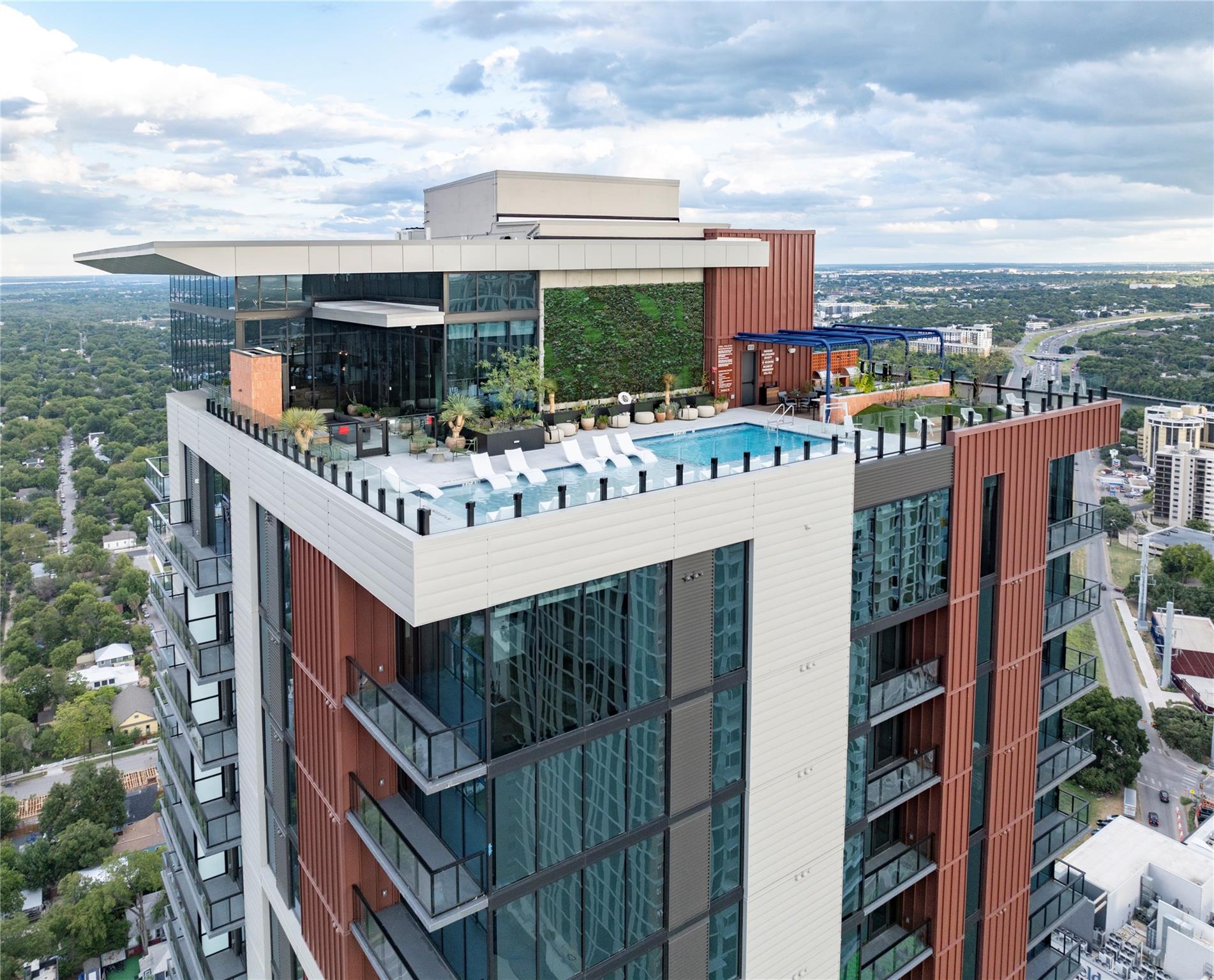 84 East Avenue Austin TX 78701