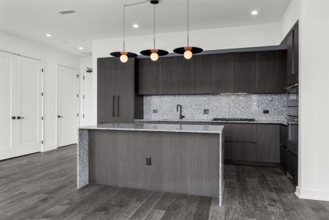 84 East Avenue Austin TX 78701