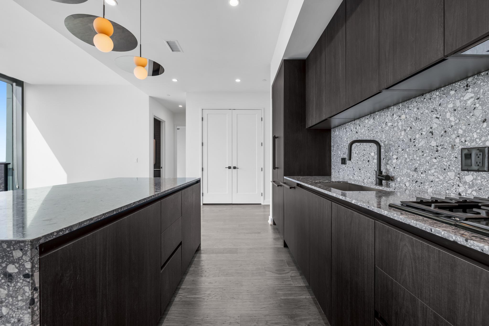 84 East Avenue Austin TX 78701