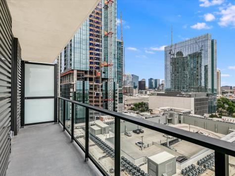 84 East Avenue Austin TX 78701