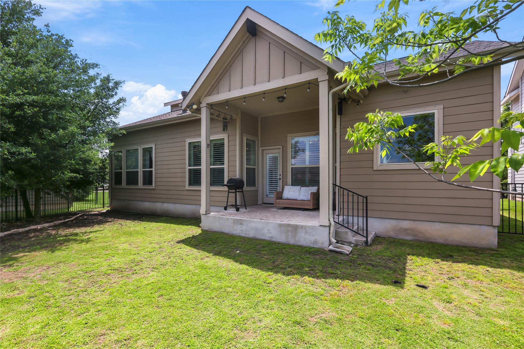 9407 Mcknight Loop Austin TX 78717