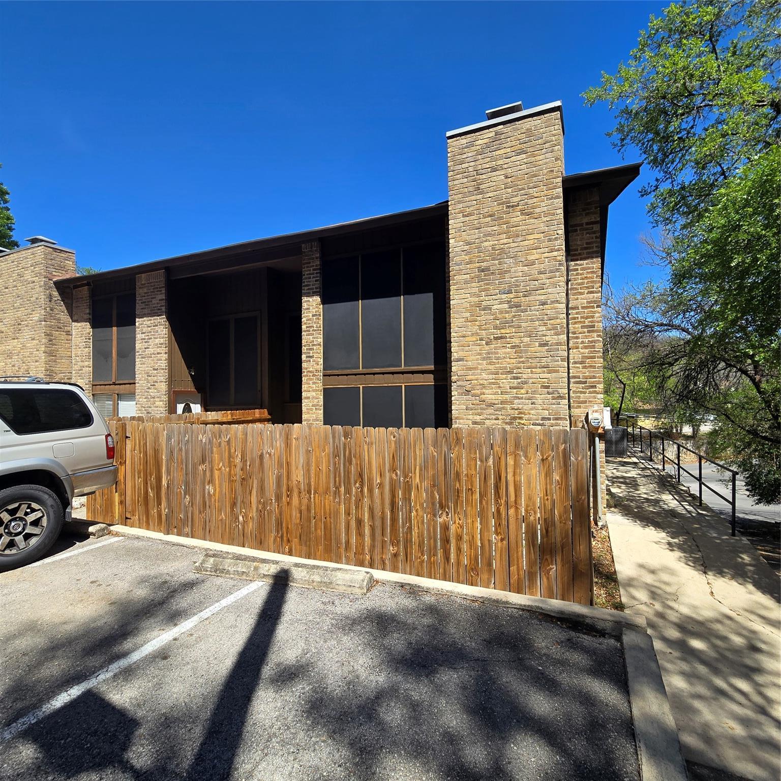 801 Old Ranch Road 12 San Marcos TX 78666