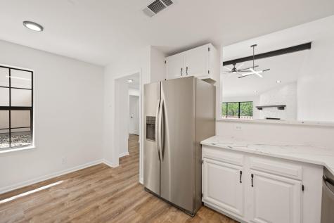 11 Oaks Place Lago Vista TX 78645