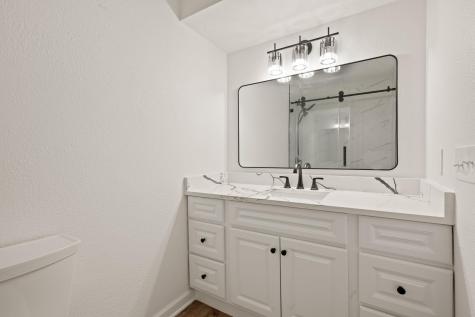 11 Oaks Place Lago Vista TX 78645
