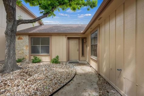 11 Oaks Place Lago Vista TX 78645