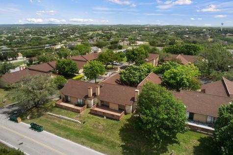 11 Oaks Place Lago Vista TX 78645