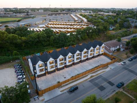 7104 Creekside Drive Austin TX 78752