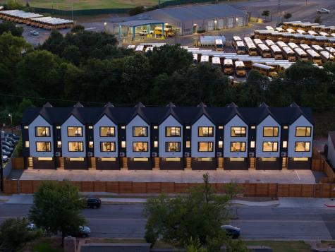 7104 Creekside Drive Austin TX 78752