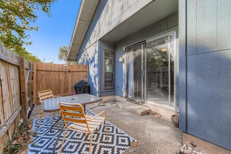 5922 Little Creek Trail Austin TX 78744