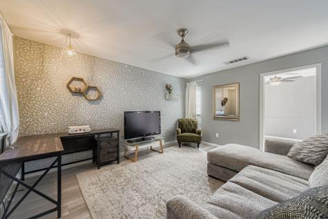 5922 Little Creek Trail Austin TX 78744