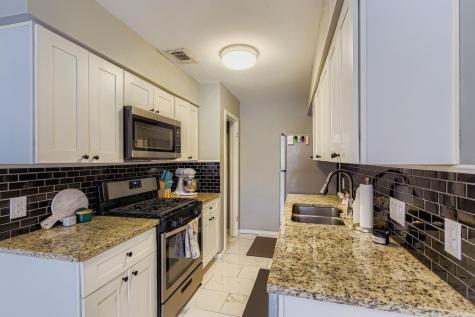 5922 Little Creek Trail Austin TX 78744