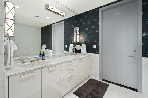 200 Congress Avenue Austin TX 78701