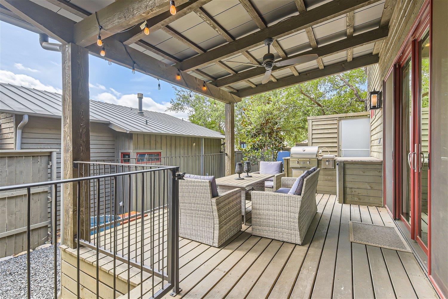 2113 Barbaro Way Spicewood TX 78669