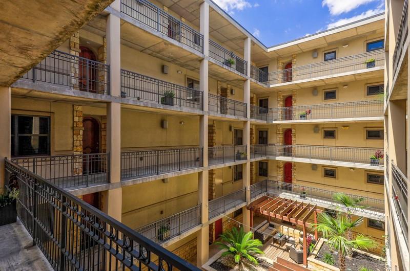 1812 West Avenue Austin TX 78701