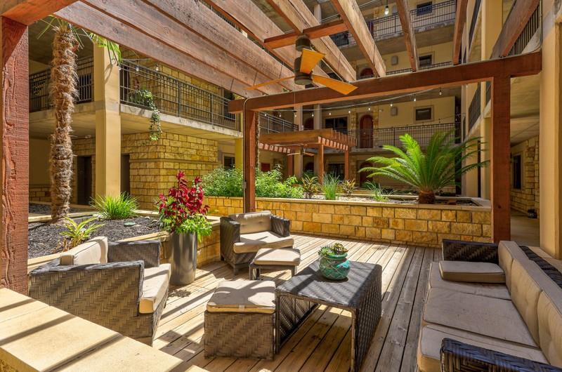 1812 West Avenue Austin TX 78701