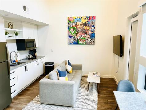 49 Navasota Street Austin TX 78702