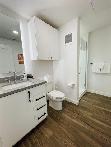 49 Navasota Street Austin TX 78702