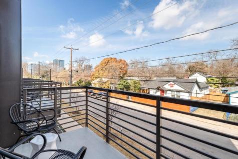 49 Navasota Street Austin TX 78702