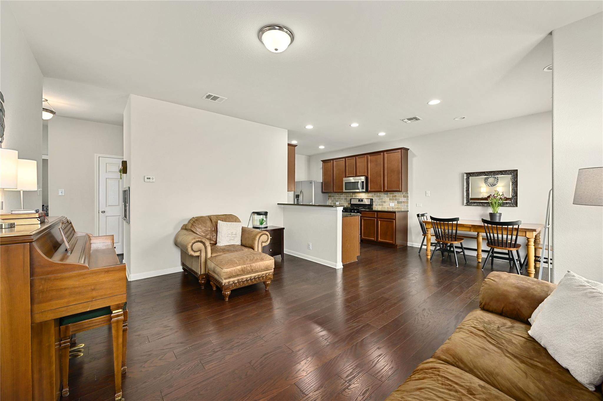 11433 Lost Maples Trail Austin TX 78748