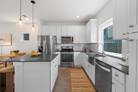 1112 Linden Street Austin TX 78702