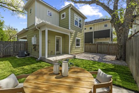 1112 Linden Street Austin TX 78702