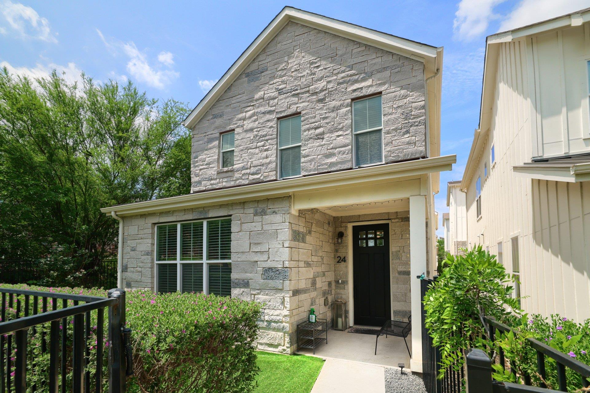 2624 Metcalfe Road Austin TX 78741