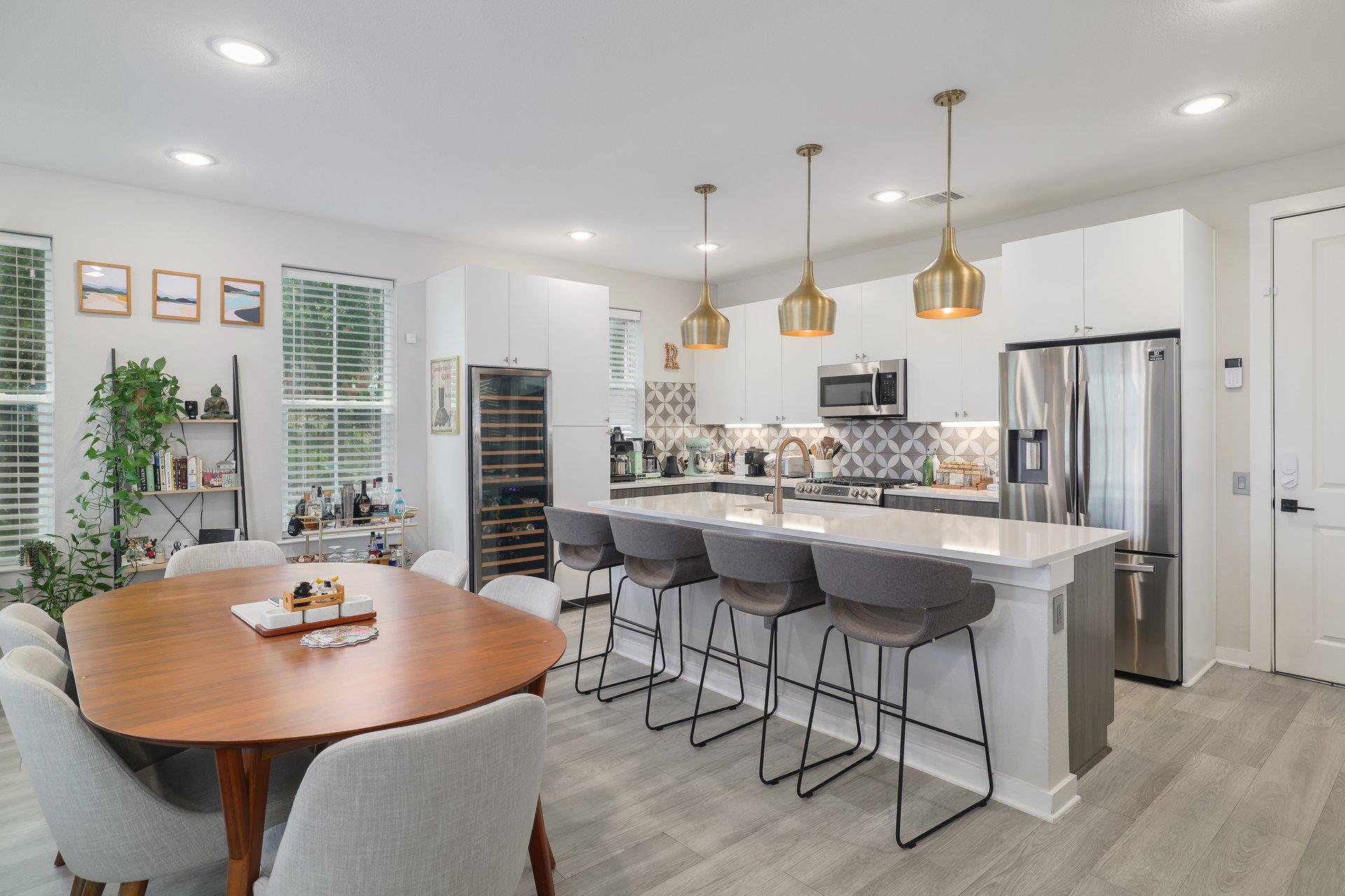 2624 Metcalfe Road Austin TX 78741
