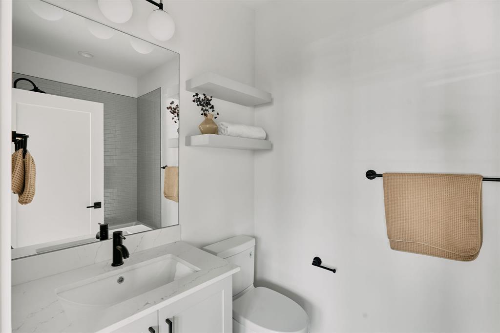 2209 Woodland Avenue Austin TX 78741